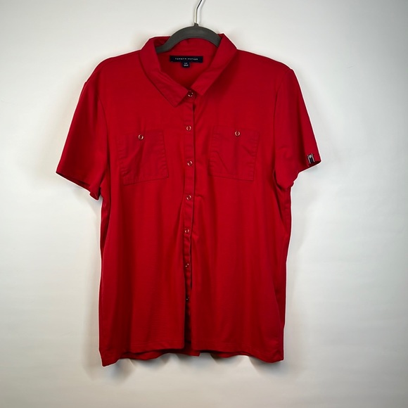 Tommy Hilfiger Tops - Tommy Hilfiger top- 3/$25 deal